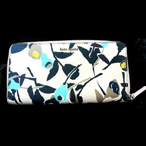 Kate Spade Cameron Paper Rose Continental Wallet